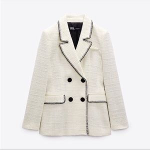 Zara Bloggers Favorite Topstitched Double Breasted Blazer Ecru